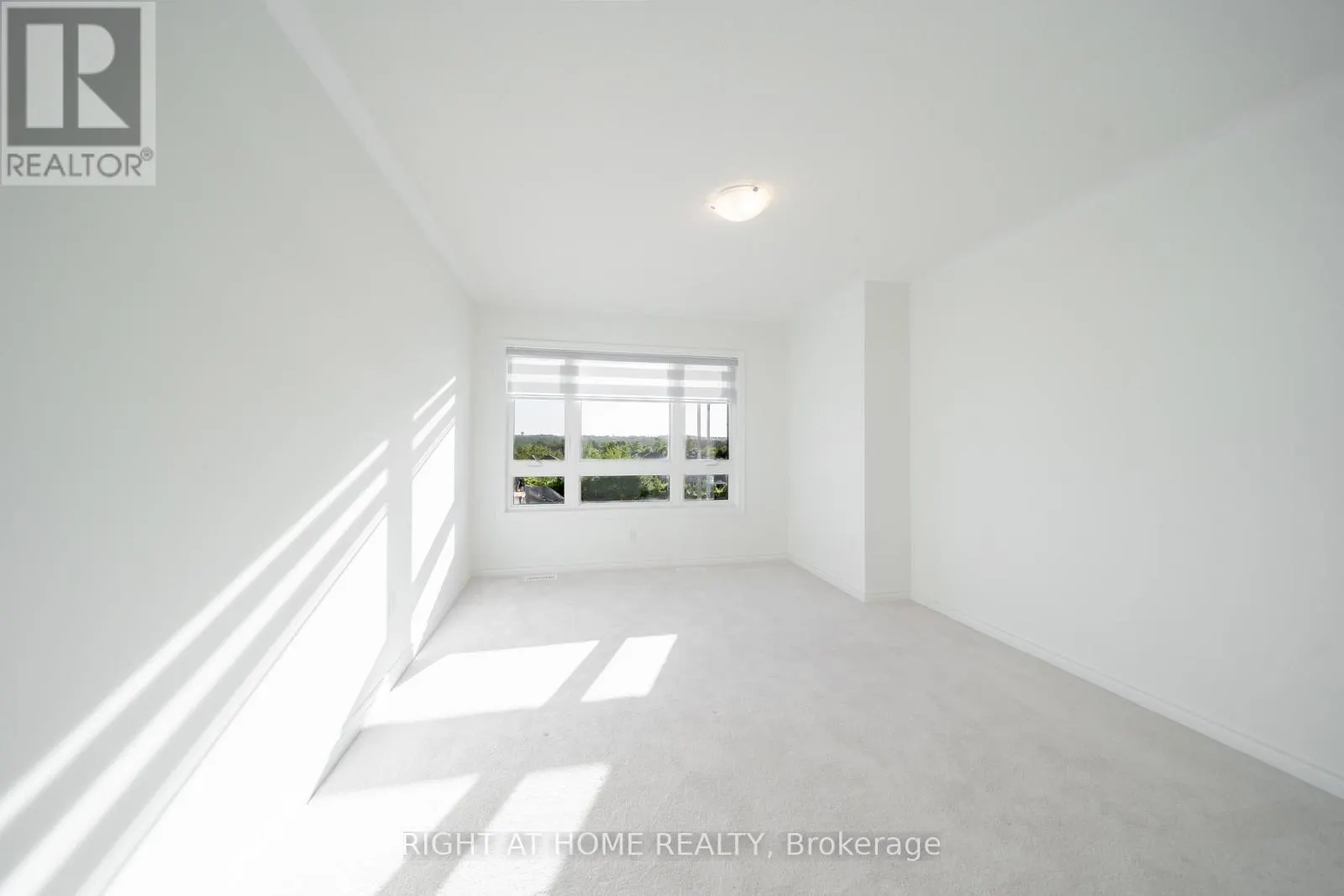 26 WEST OAK TRAIL