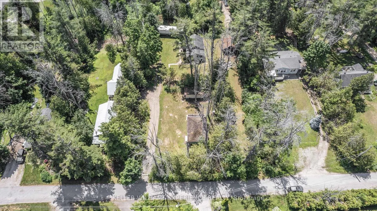 10 SIMCOE ROAD