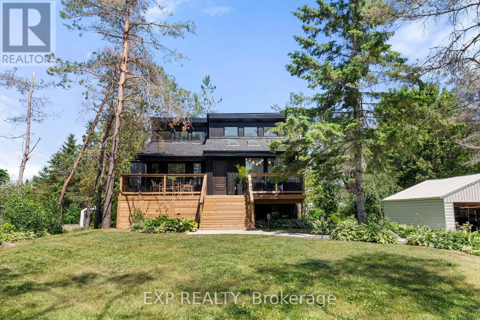 24 SHELSWELL BOULEVARD