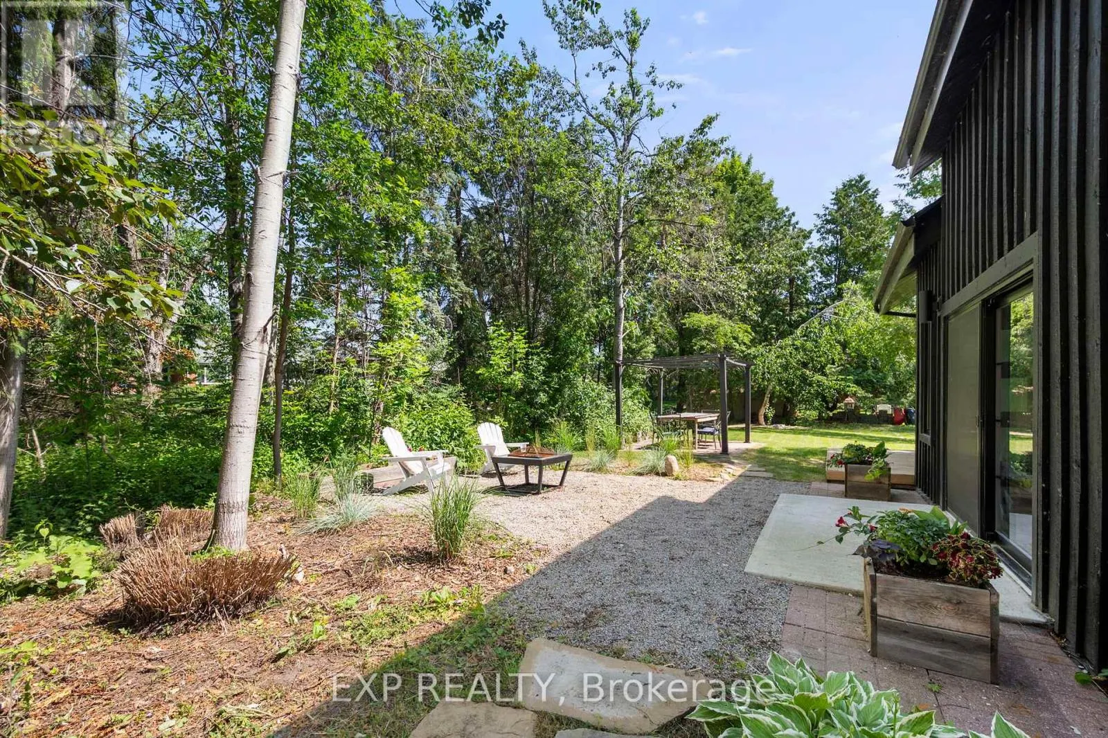 24 SHELSWELL BOULEVARD