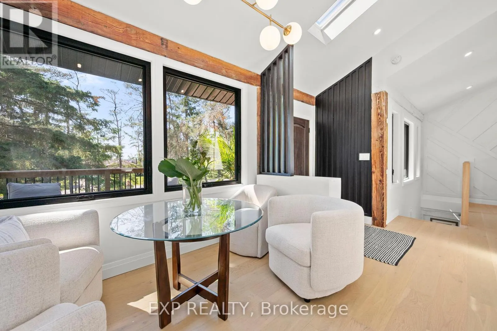 24 SHELSWELL BOULEVARD