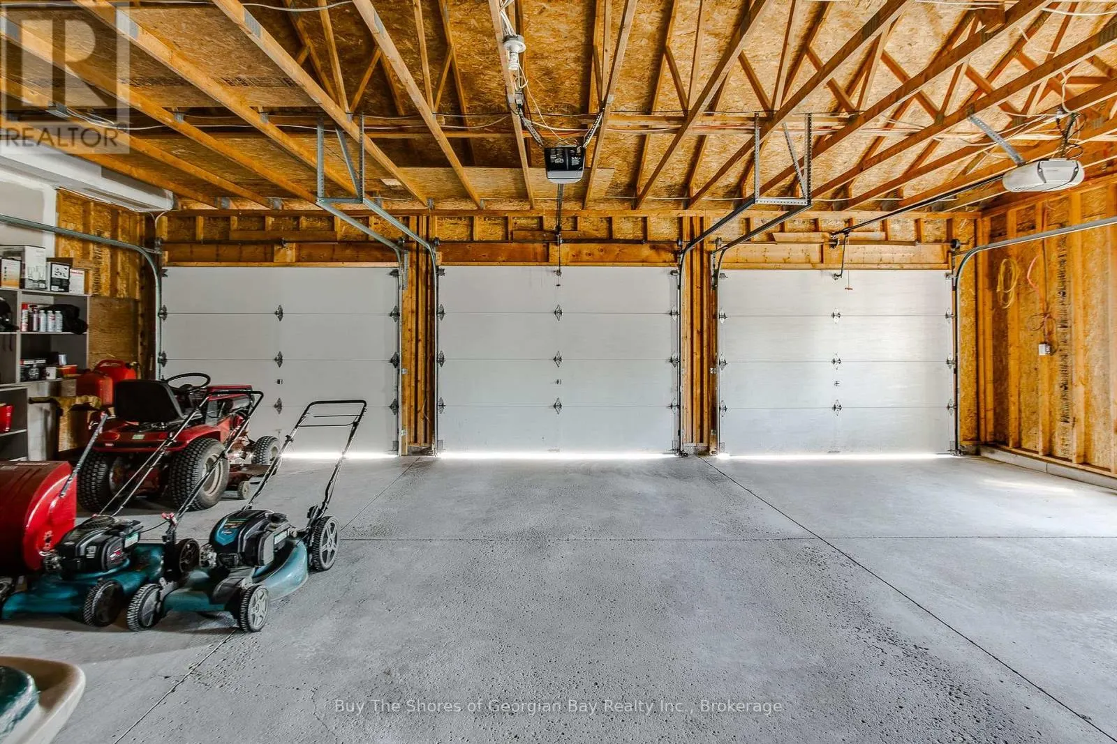 24 MARL CREEK DRIVE