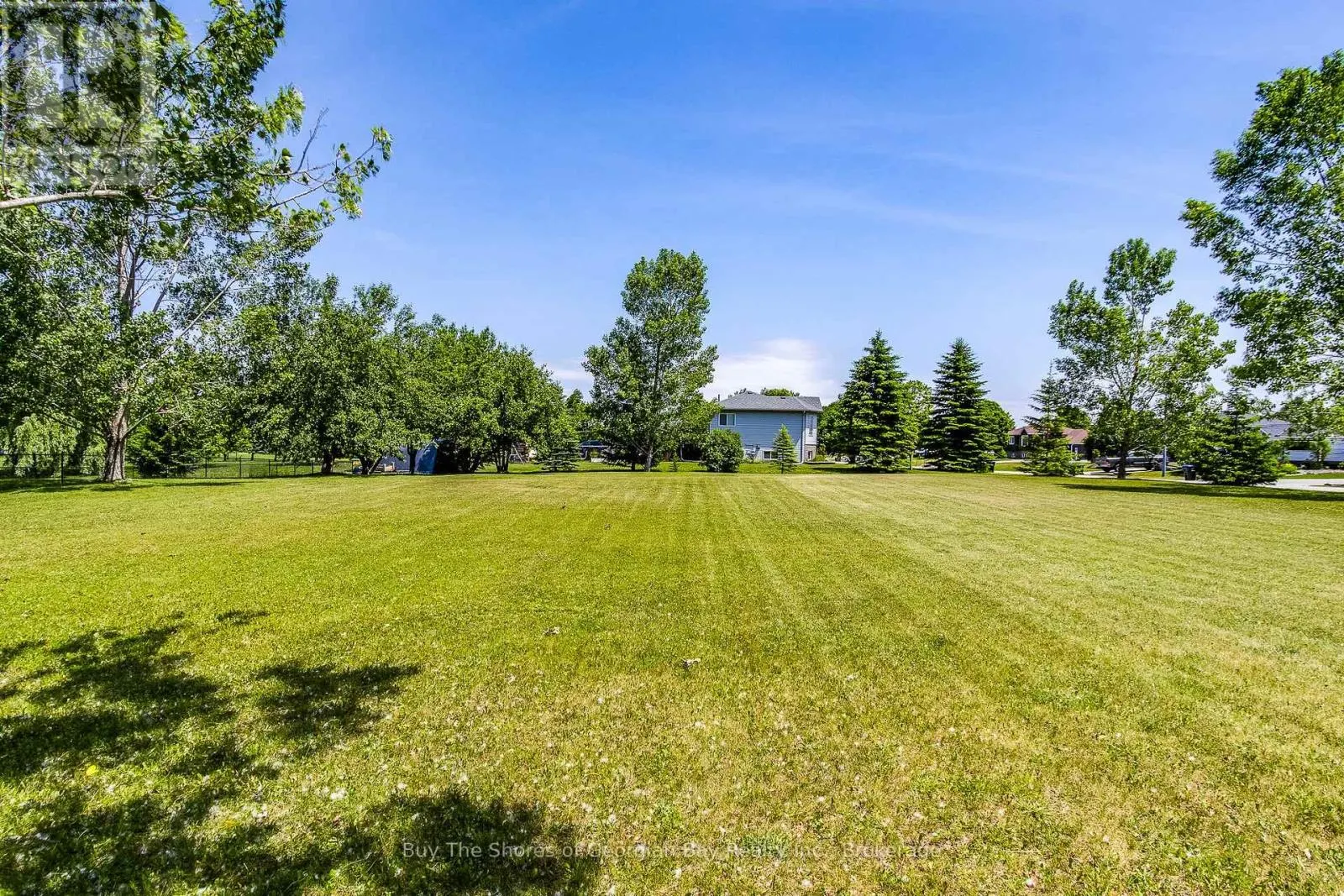 24 MARL CREEK DRIVE