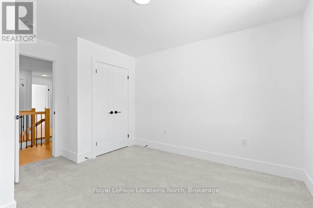 22 SWAIN CRESCENT