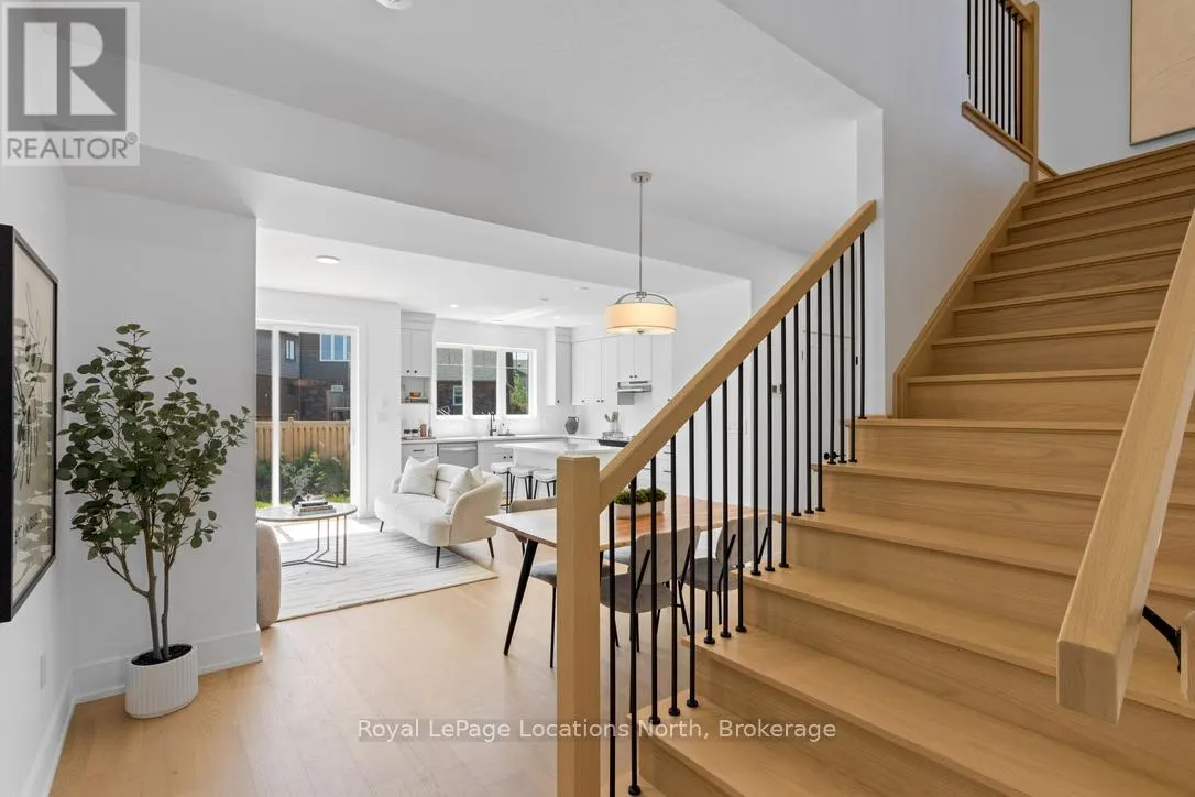 22 SWAIN CRESCENT