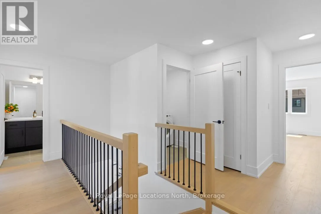 22 SWAIN CRESCENT