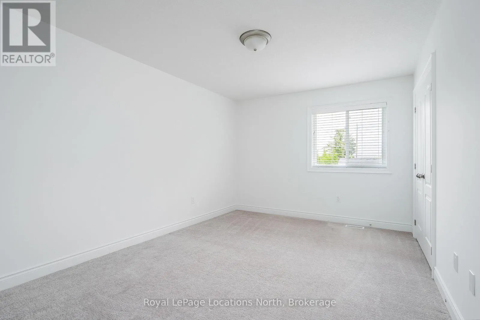 81 LOCKERBIE CRESCENT