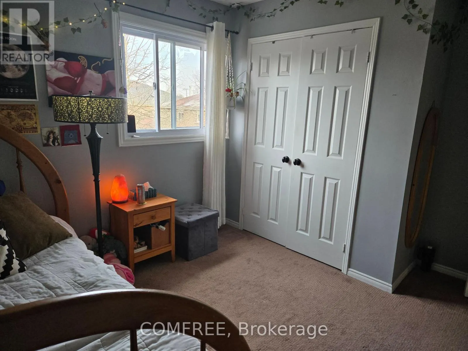 61 CARRUTHERS CRESCENT