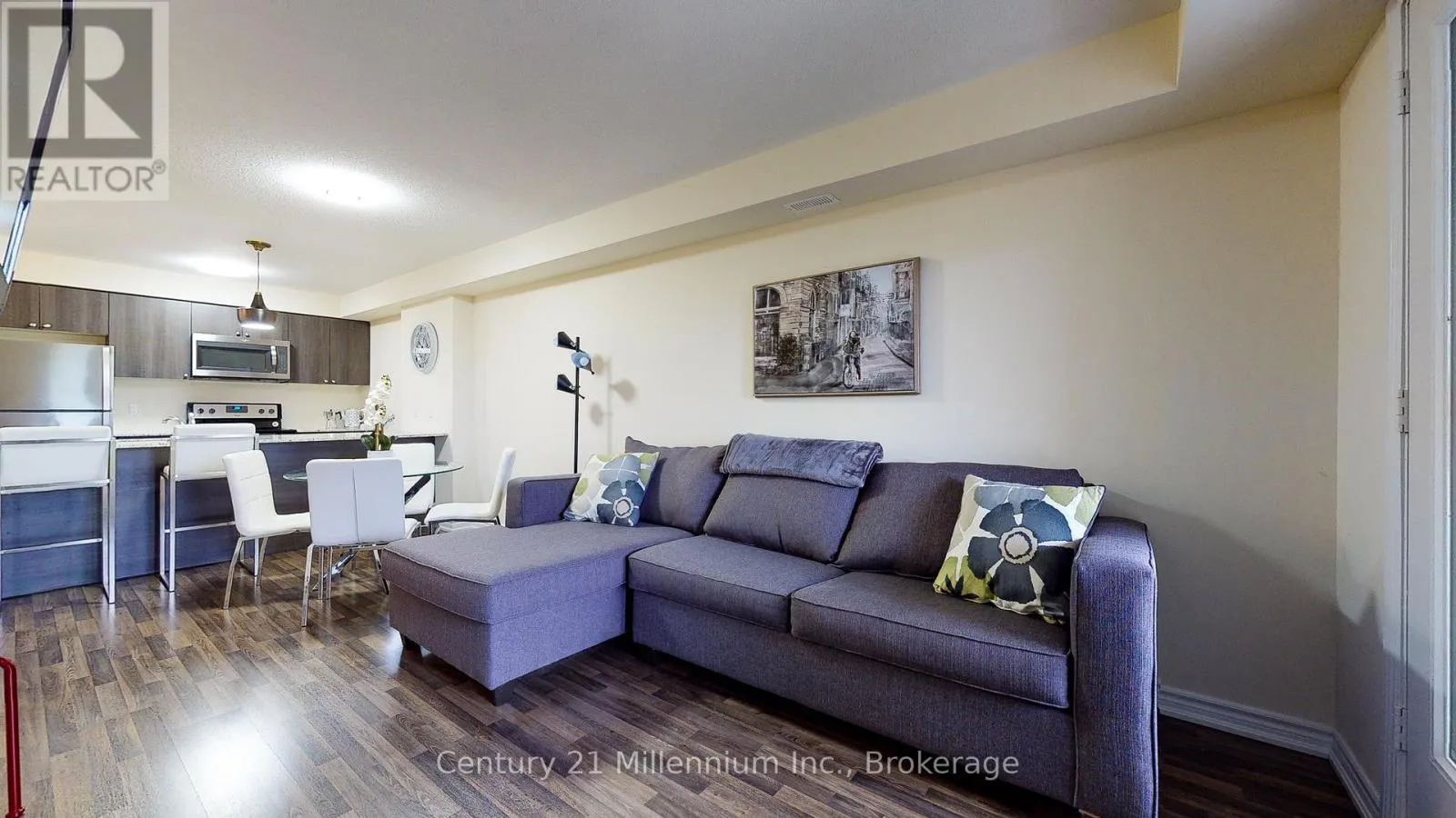 205 - 6 ANCHORAGE CRESCENT, #205