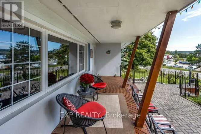 304 CHAMPLAIN ROAD