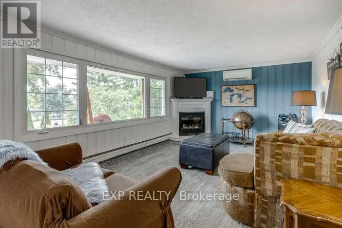 304 CHAMPLAIN ROAD