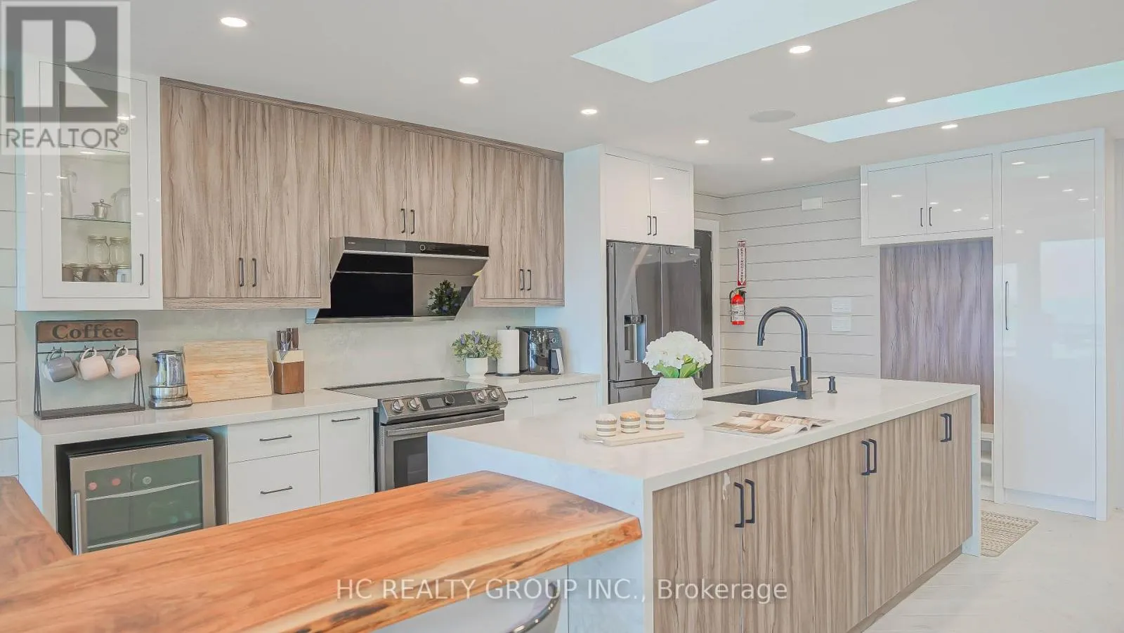 456 SILVER BIRCH DRIVE