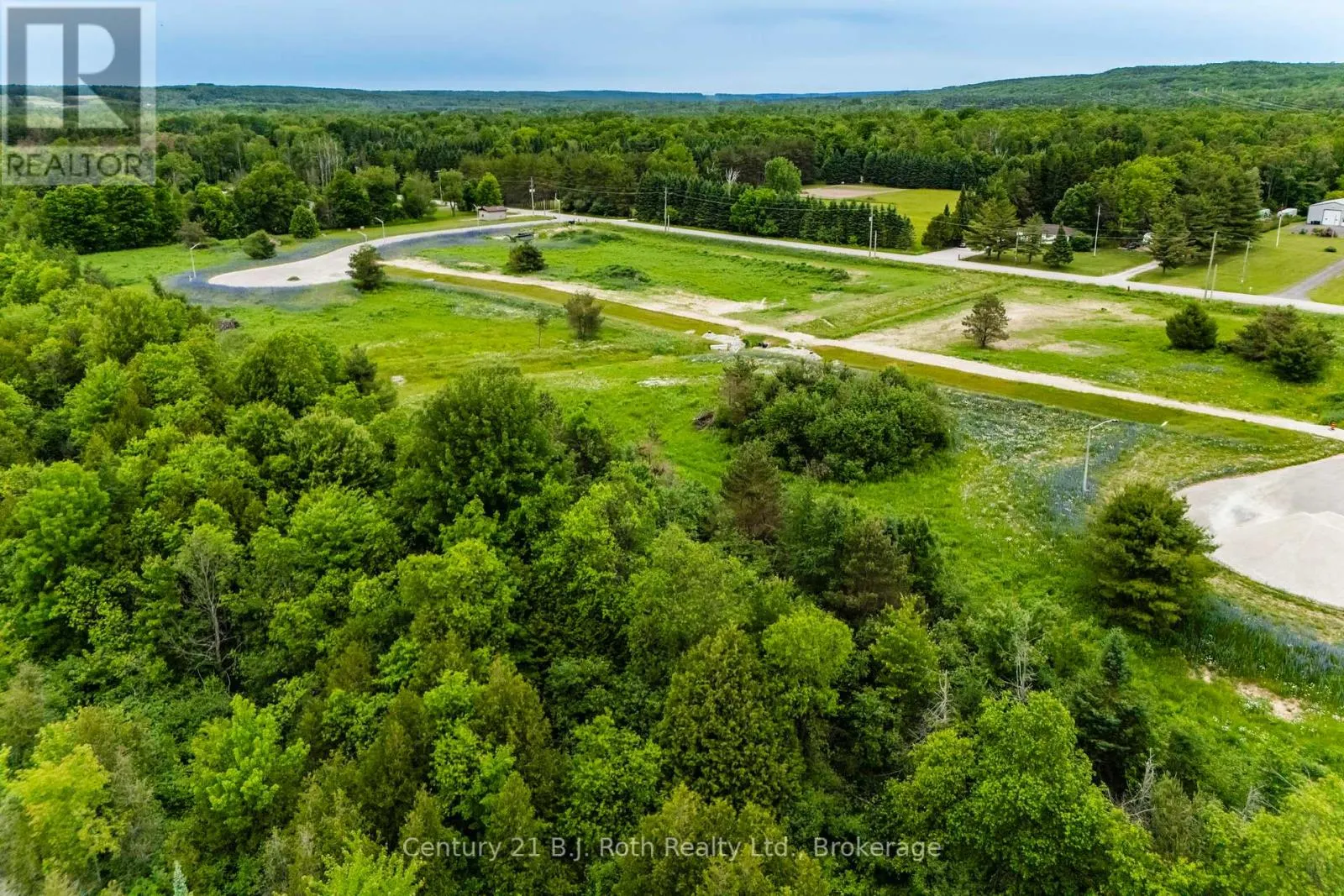 4 RUMBLE COURT