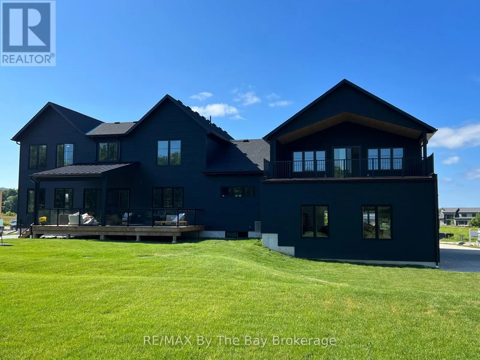 14 RAINTREE COURT