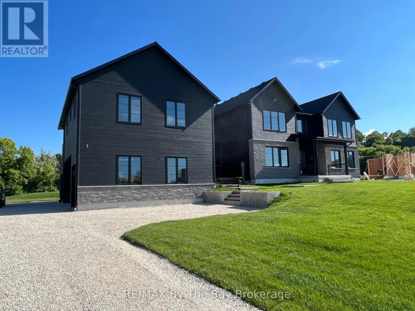 14 RAINTREE COURT