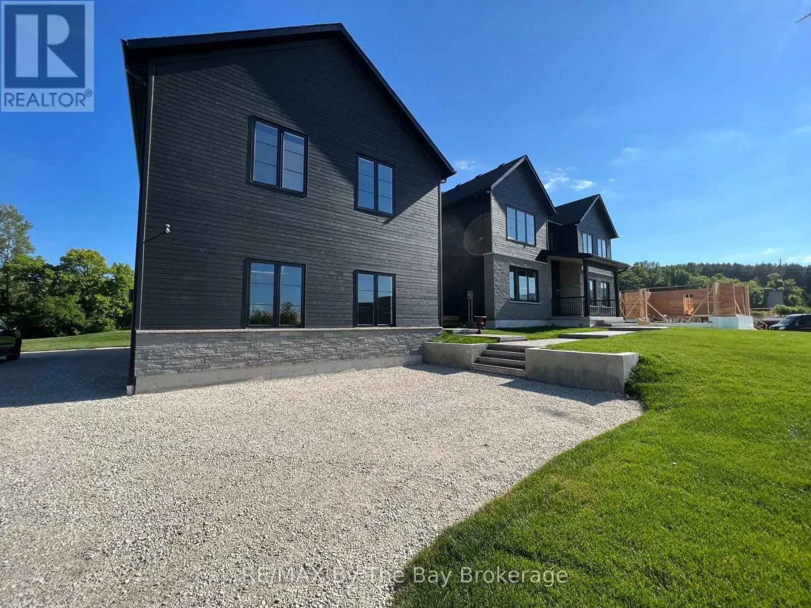 14 RAINTREE COURT