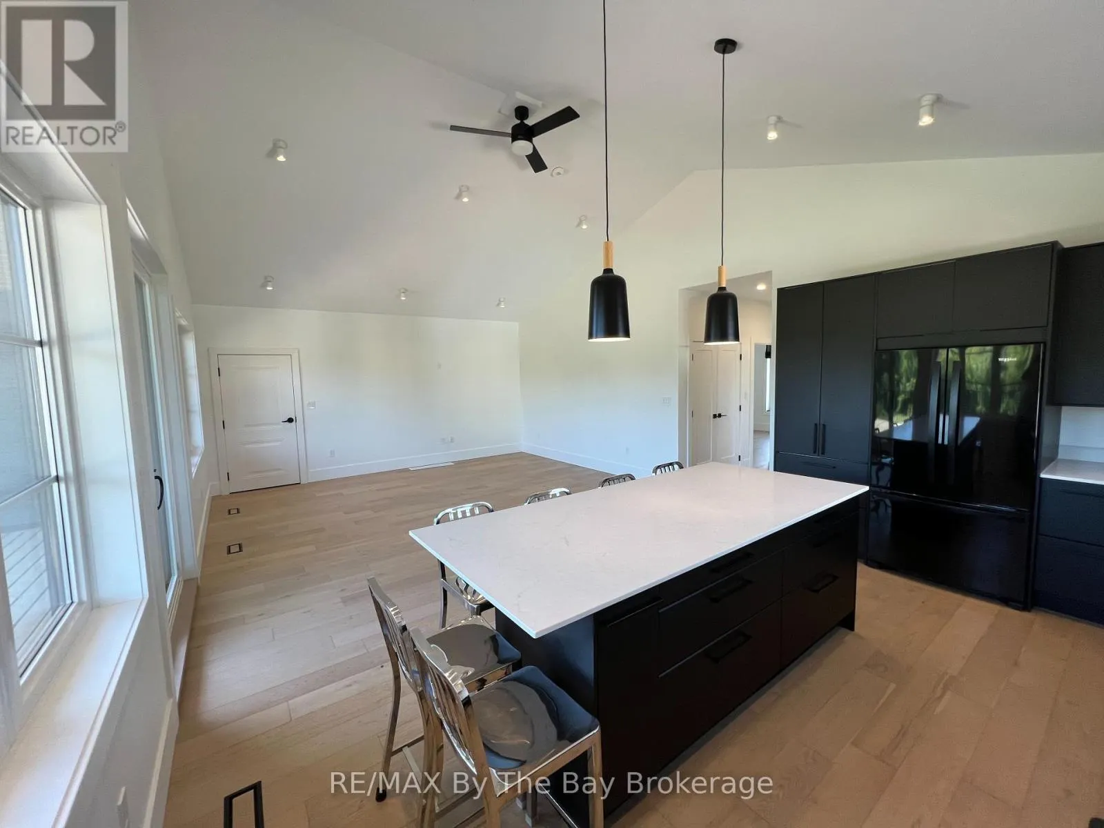 14 RAINTREE COURT