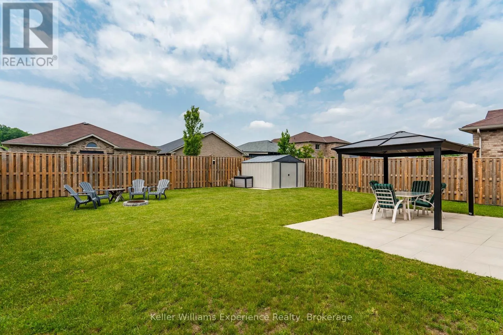 32 HATTON DRIVE