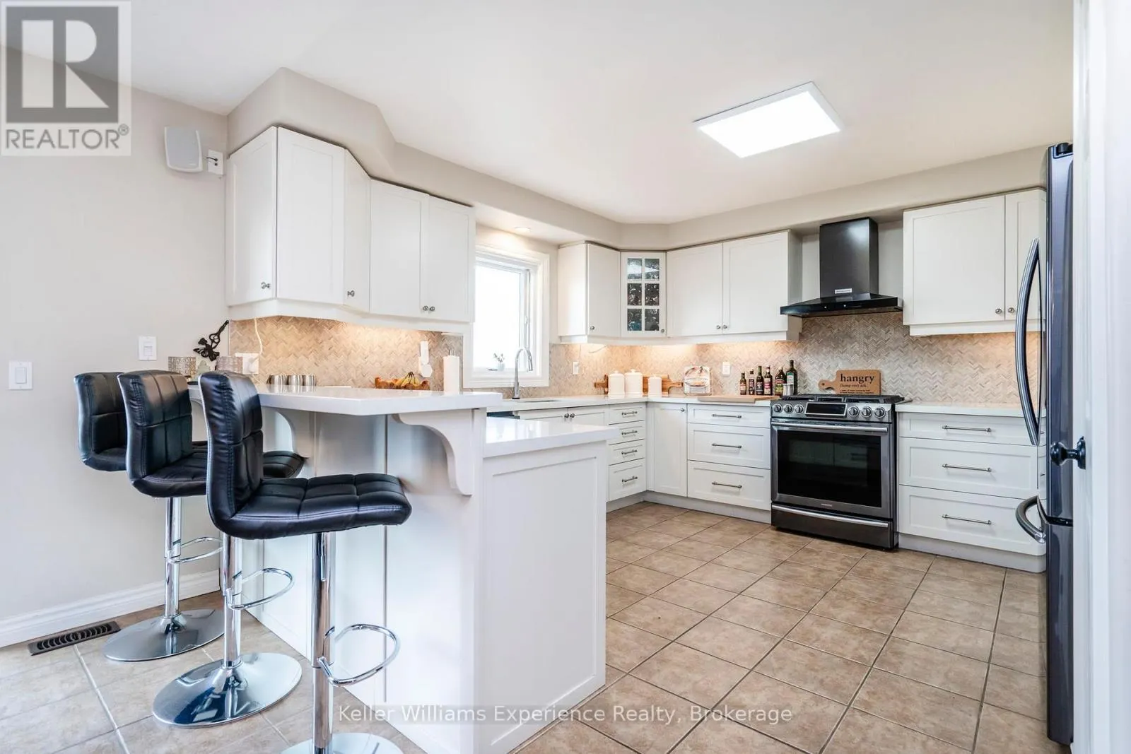 54 ASSELIN DRIVE