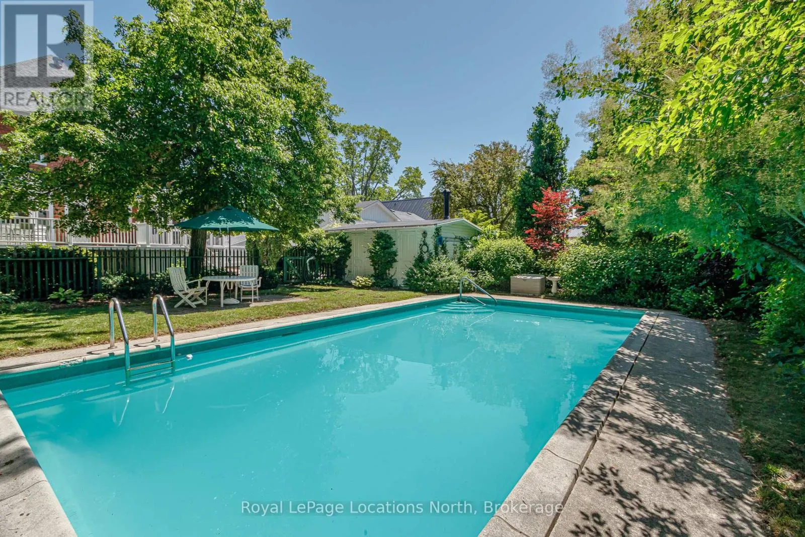 284 MAPLE STREET