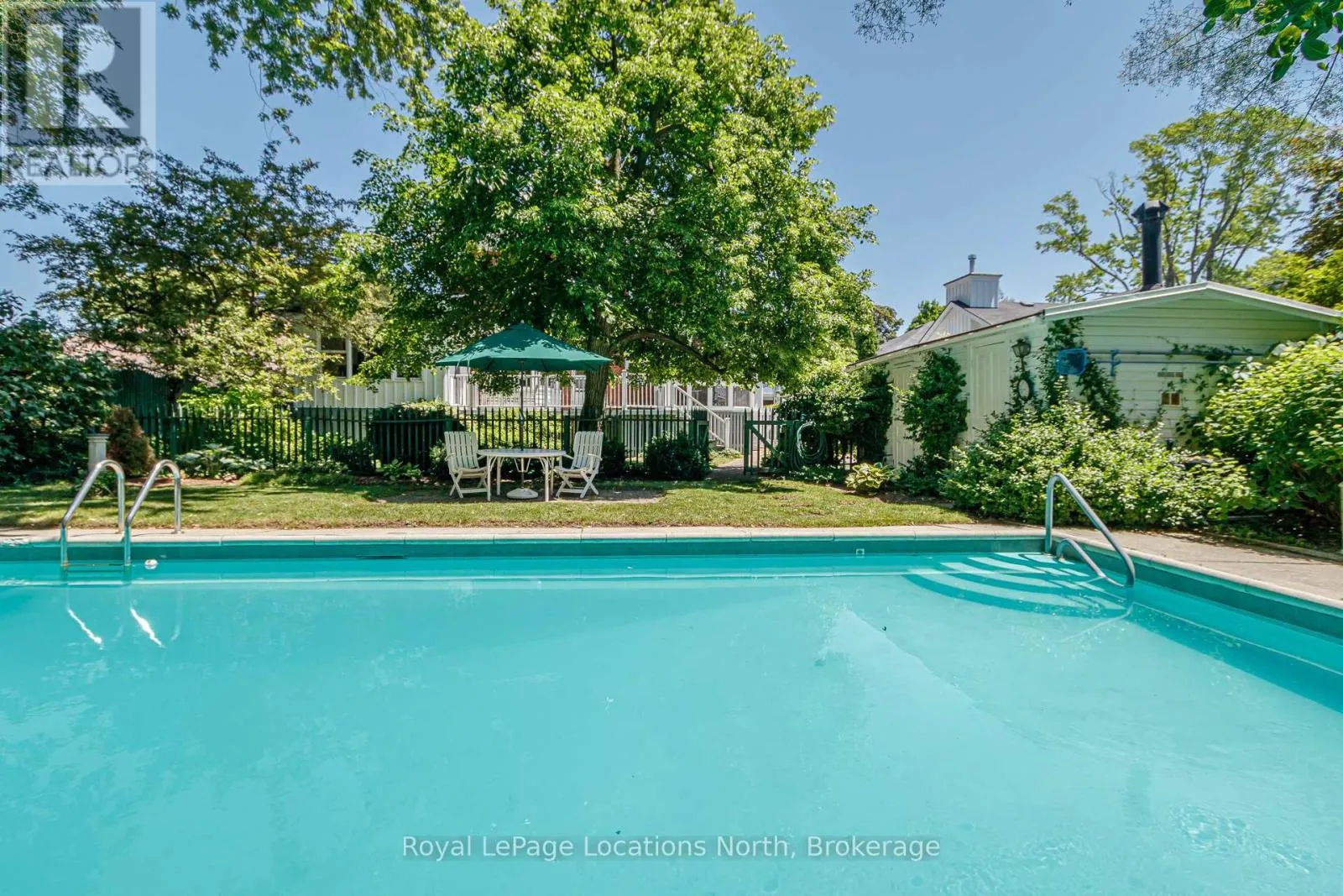 284 MAPLE STREET