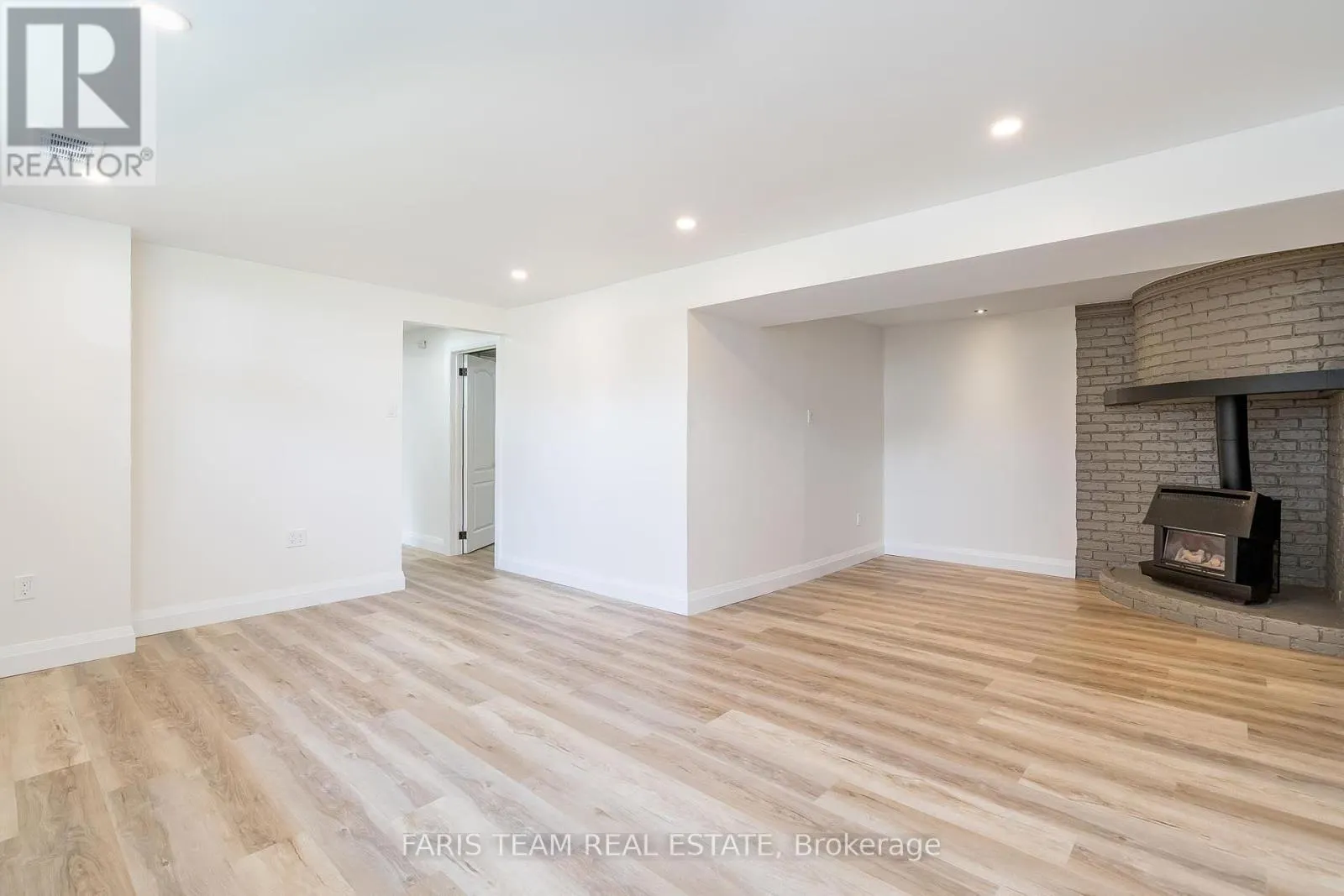 356 LESCAUT ROAD