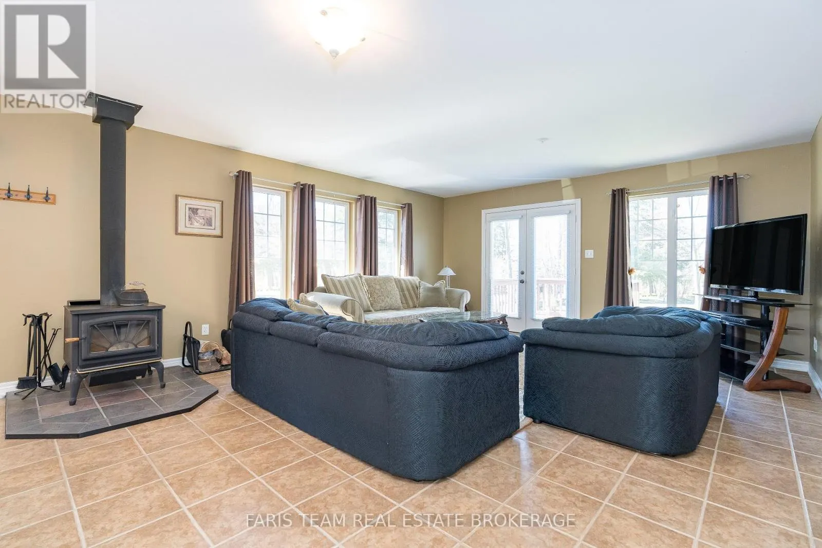 139 TROUT LANE