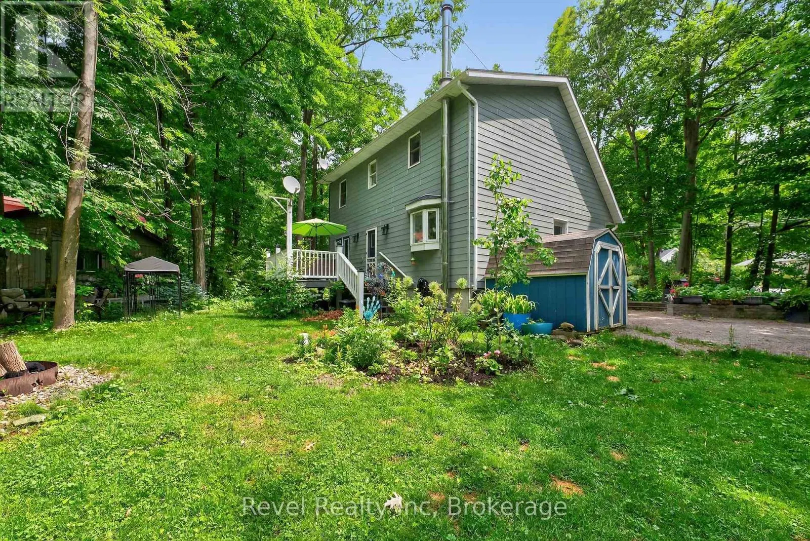 6 BAYSIDE ROAD