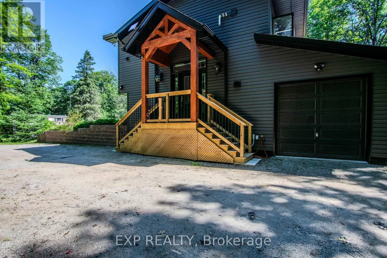 39 BECKETTS SIDE ROAD