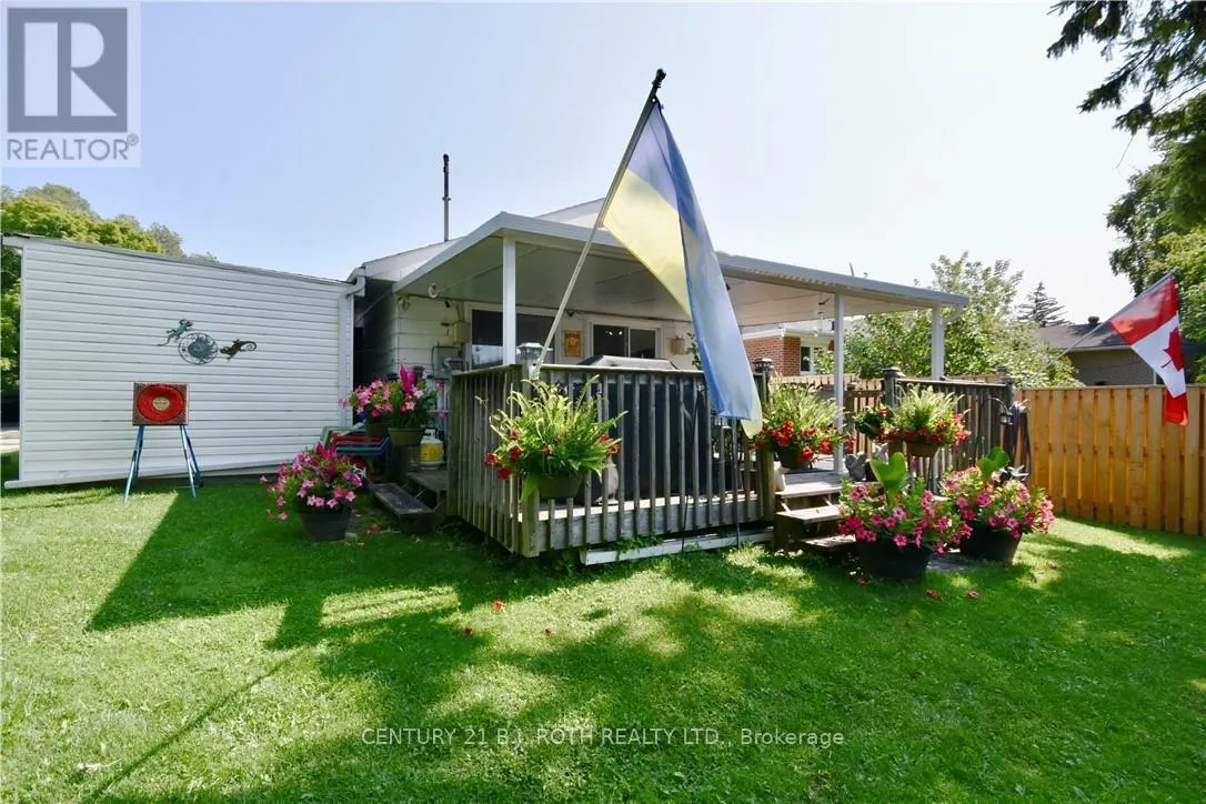 624 BAYVIEW DRIVE