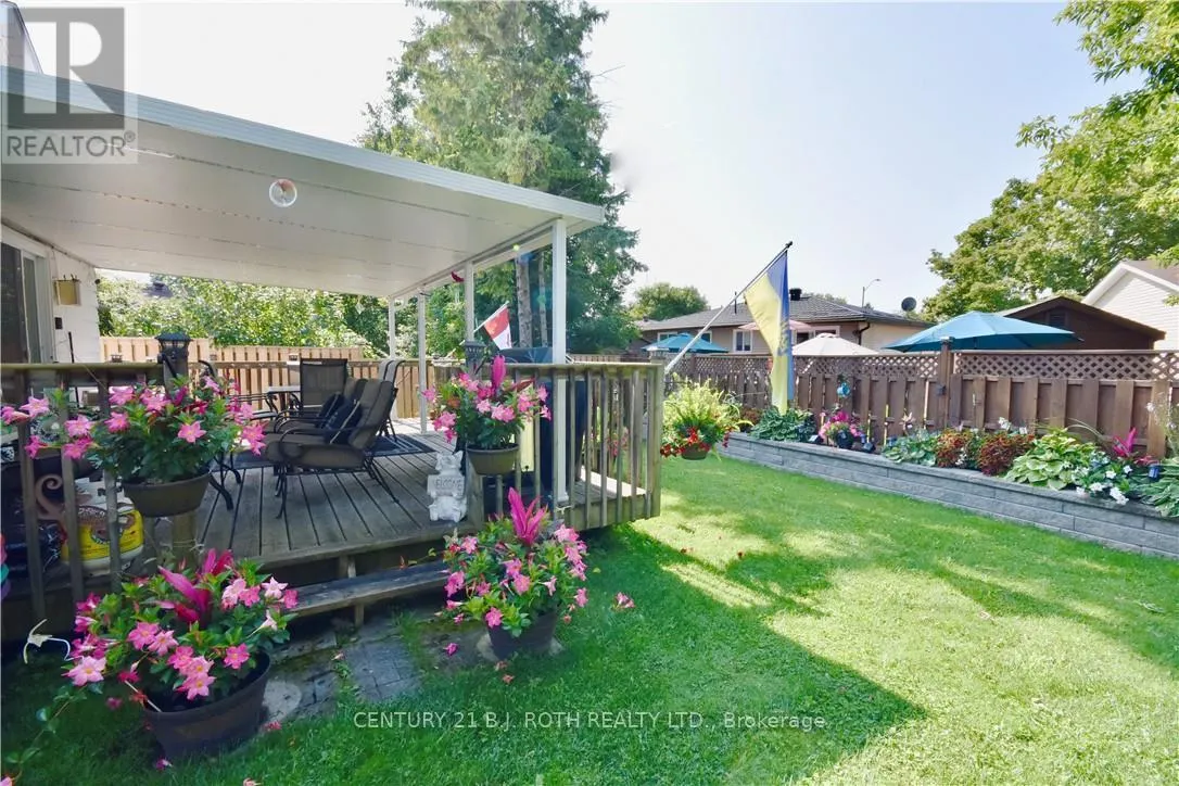 624 BAYVIEW DRIVE