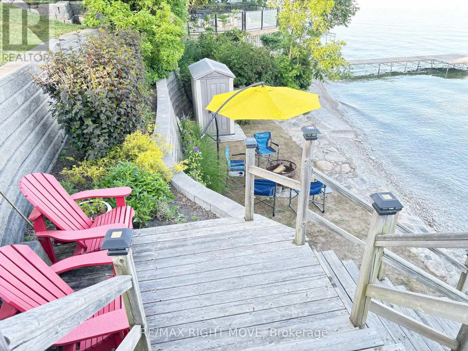 1185 WOODLAND DRIVE