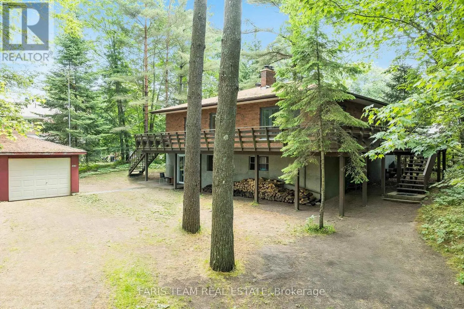 519 TINY BEACHES ROAD N