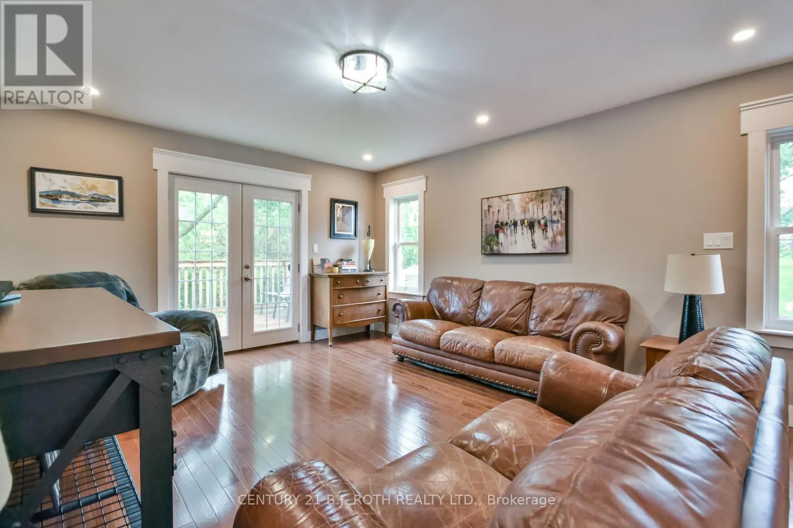 13 FITTON HEIGHTS