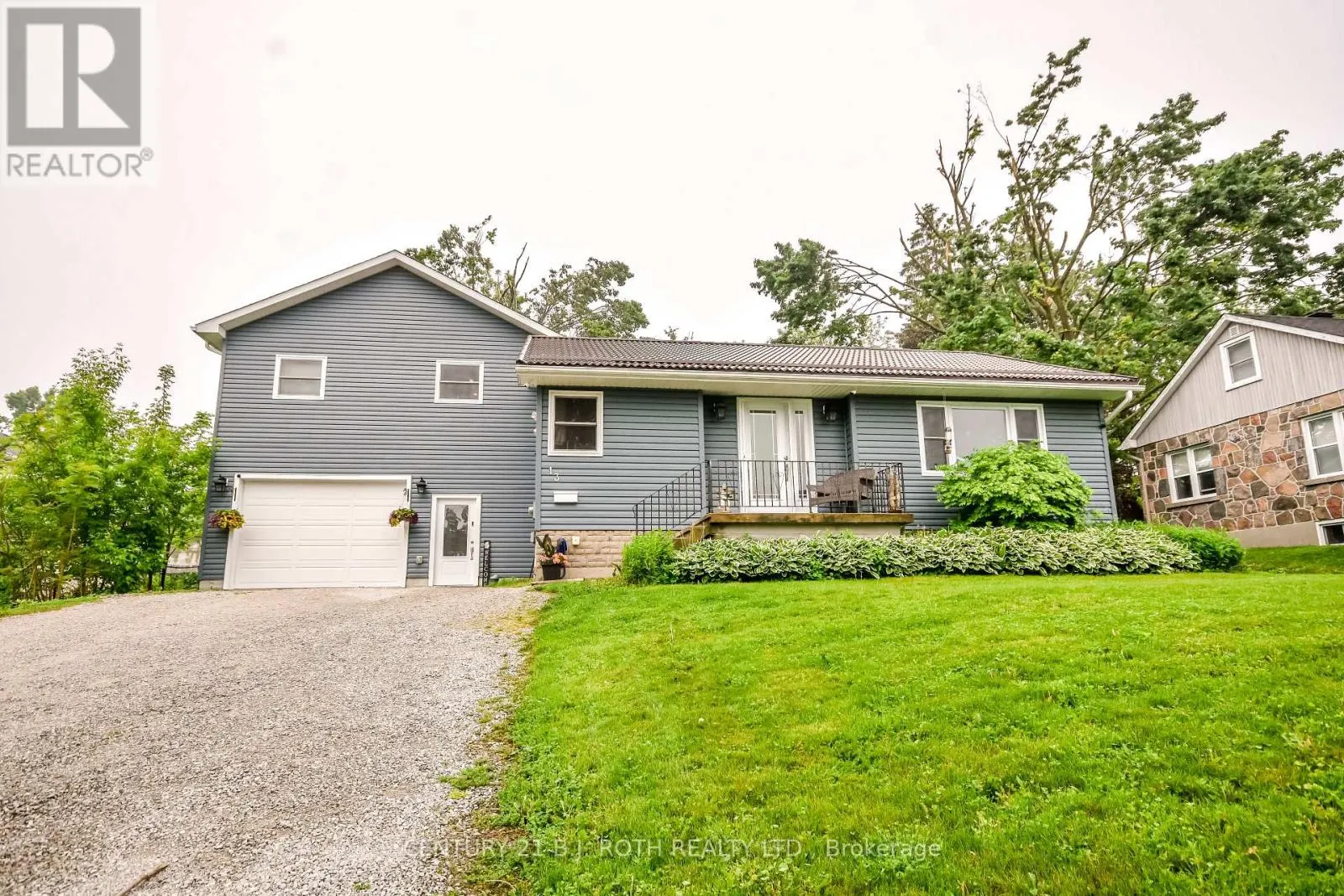 13 FITTON HEIGHTS