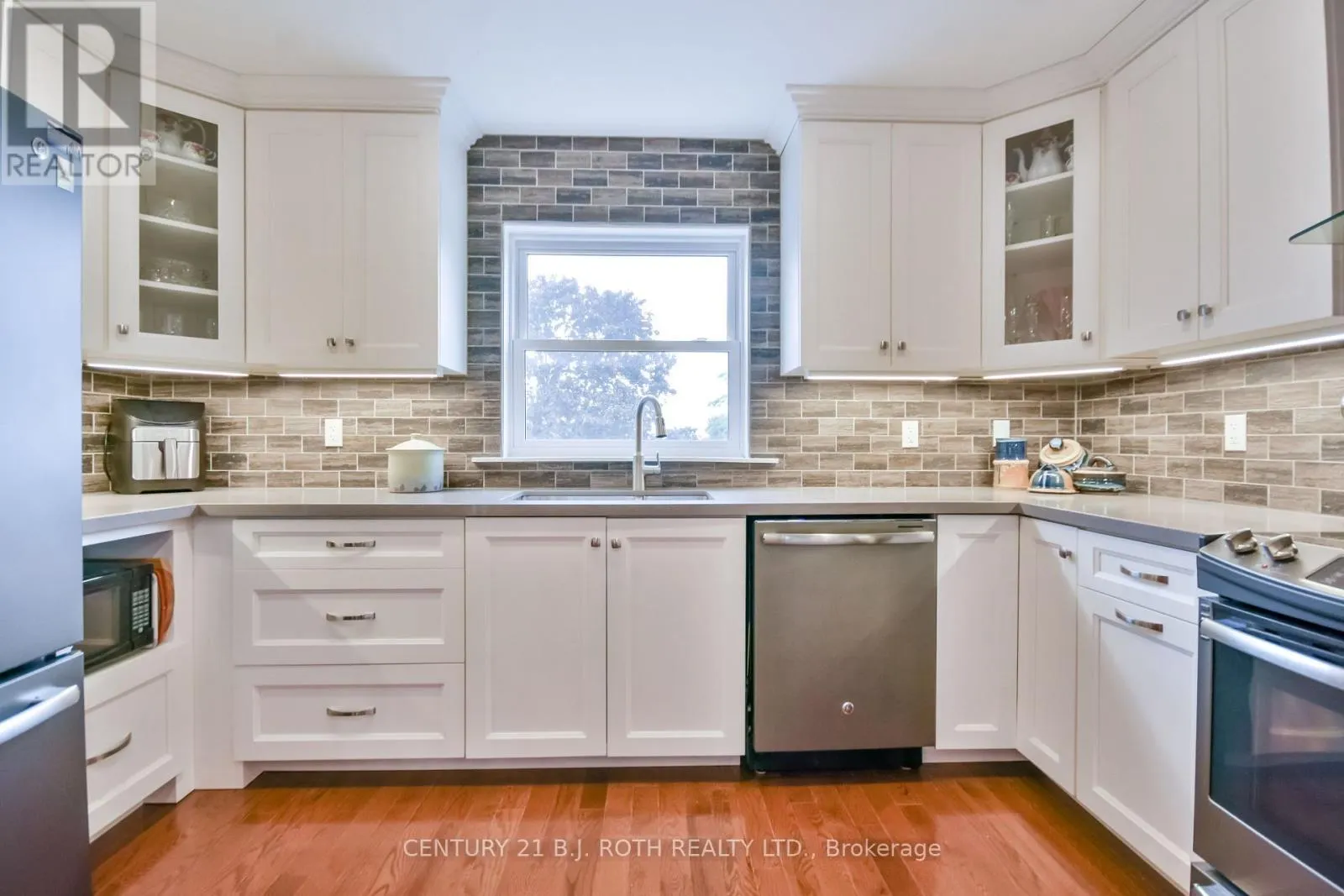 13 FITTON HEIGHTS