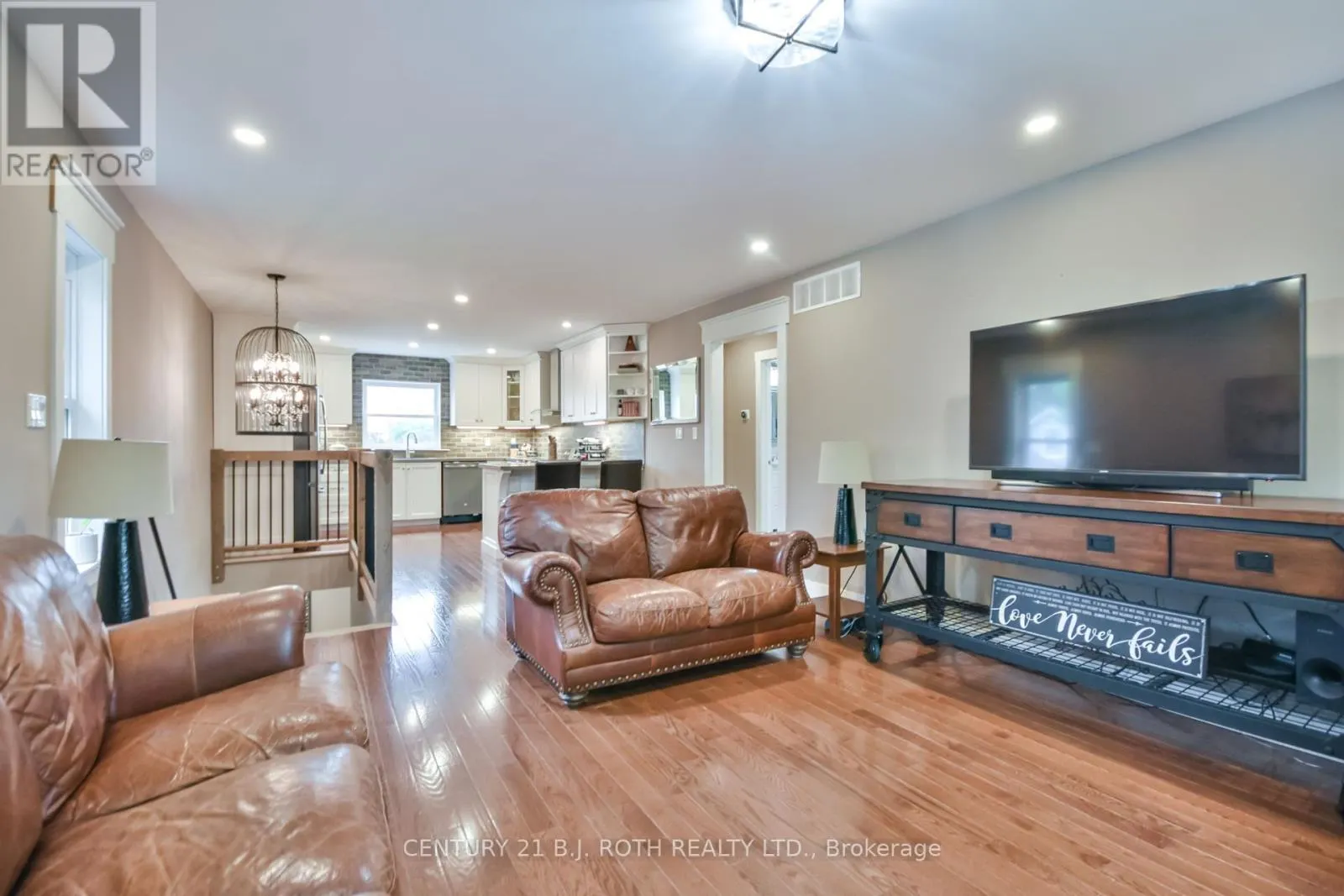 13 FITTON HEIGHTS