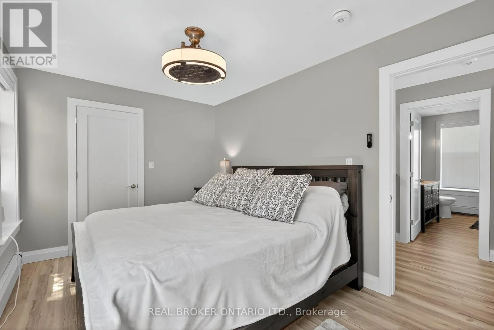 151 ATHERLEY ROAD