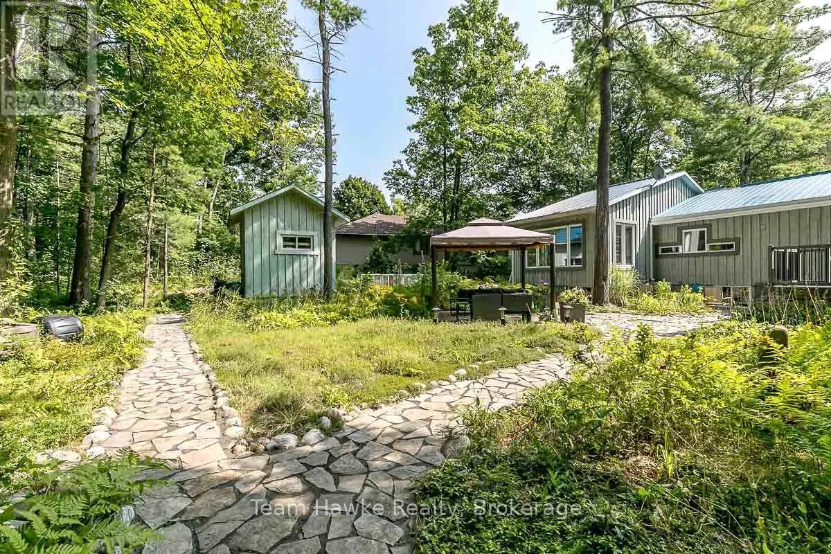 36 ROSEMARY DRIVE