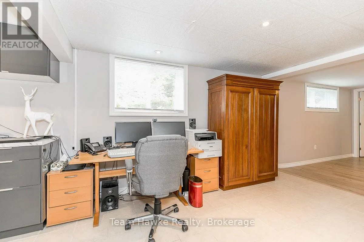 36 ROSEMARY DRIVE