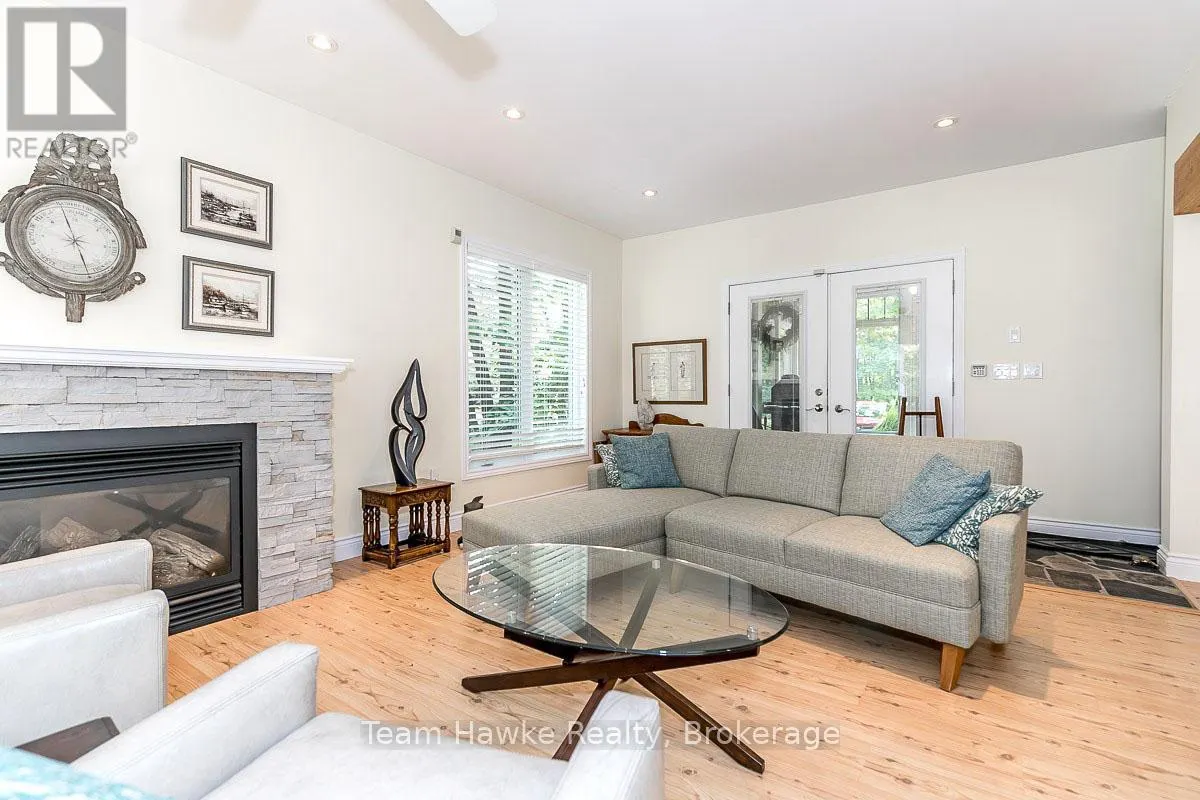 36 ROSEMARY DRIVE