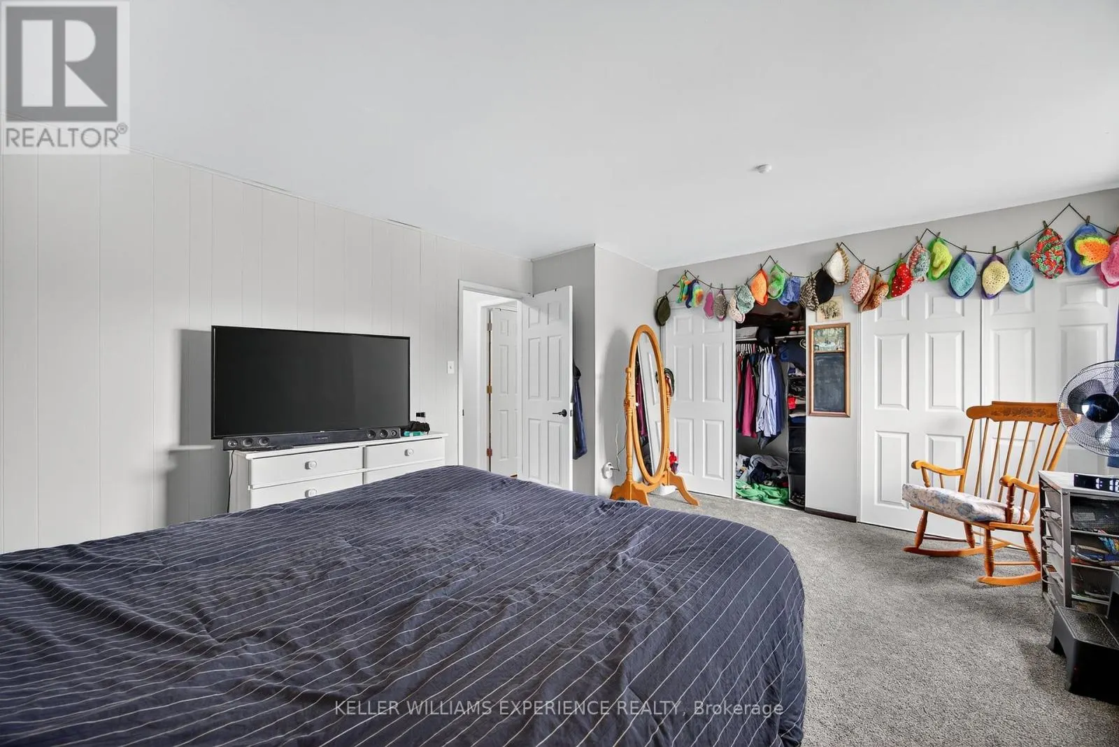 54 - 441 BARRIE ROAD
