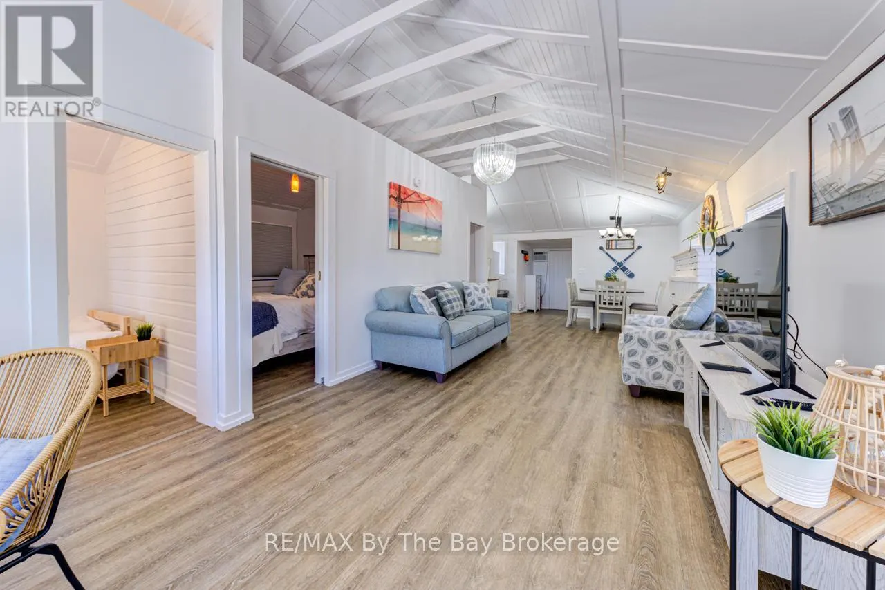 278 COASTLINE DRIVE