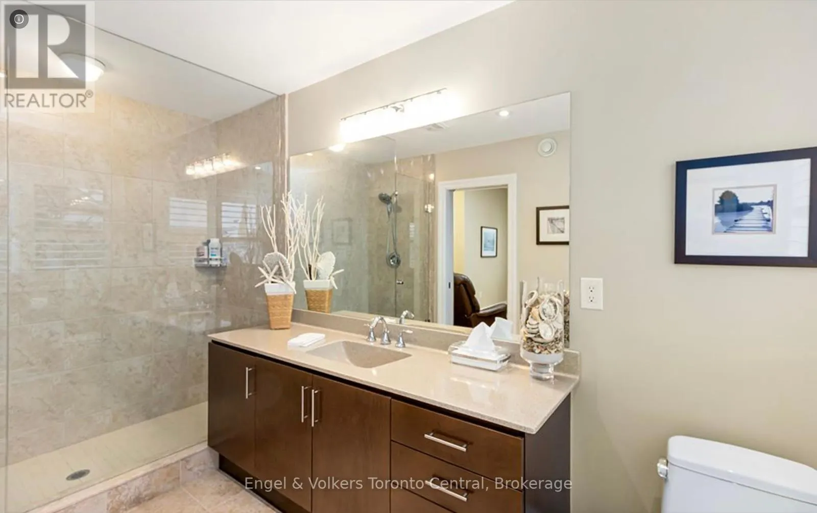 7 - 1 WESTMOUNT MEWS, #7