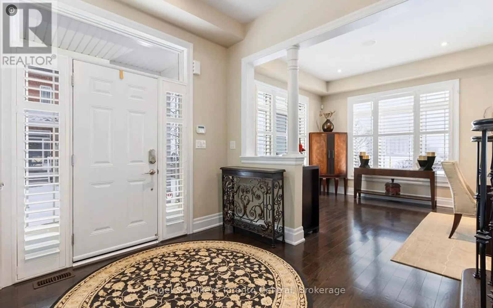 7 - 1 WESTMOUNT MEWS, #7