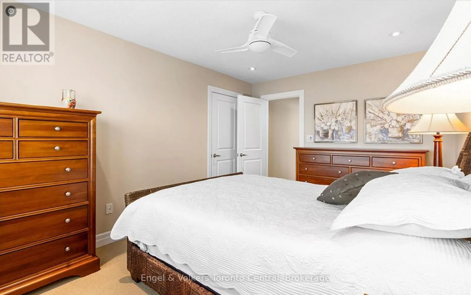 7 - 1 WESTMOUNT MEWS, #7