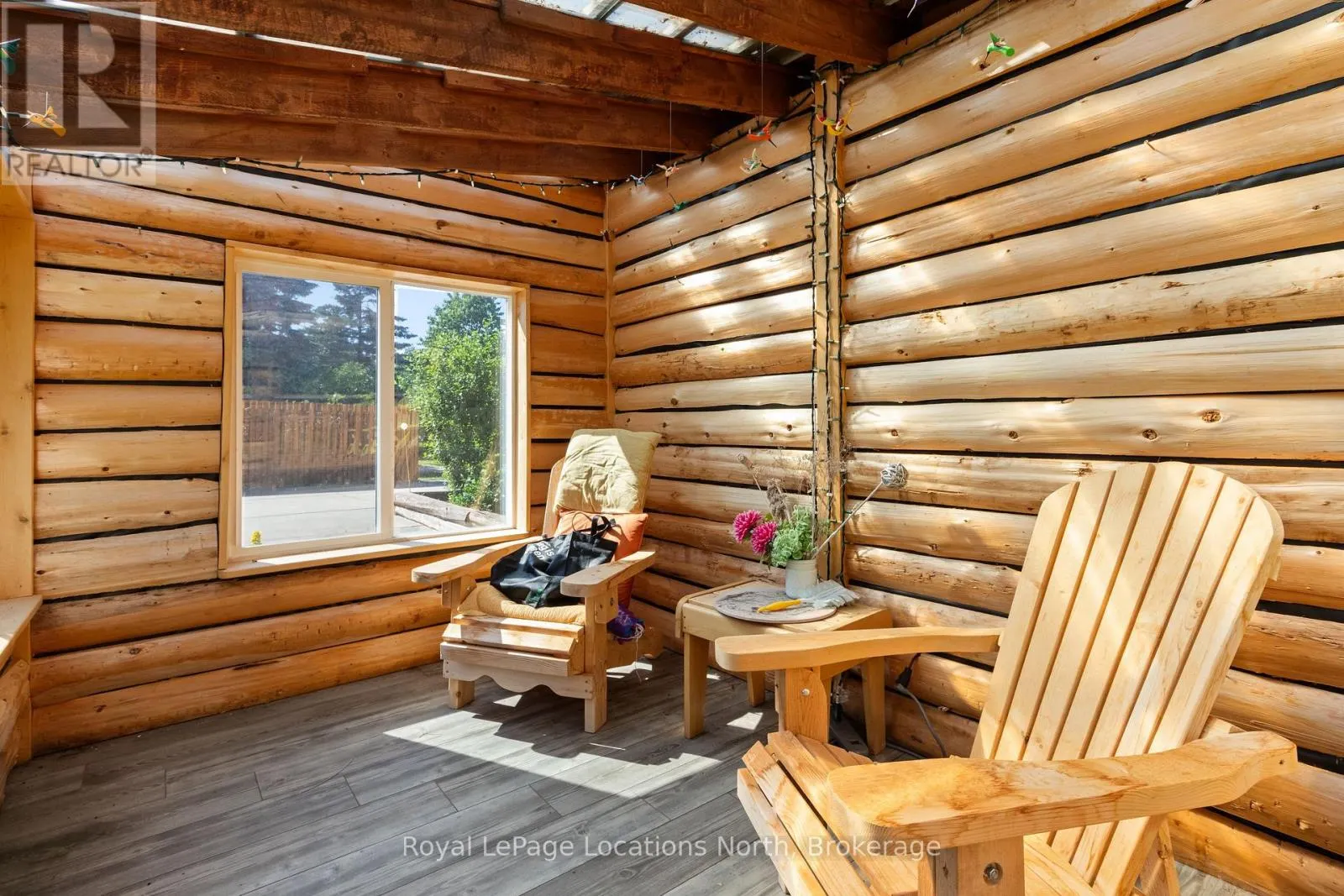 24 OLIVER CRESCENT