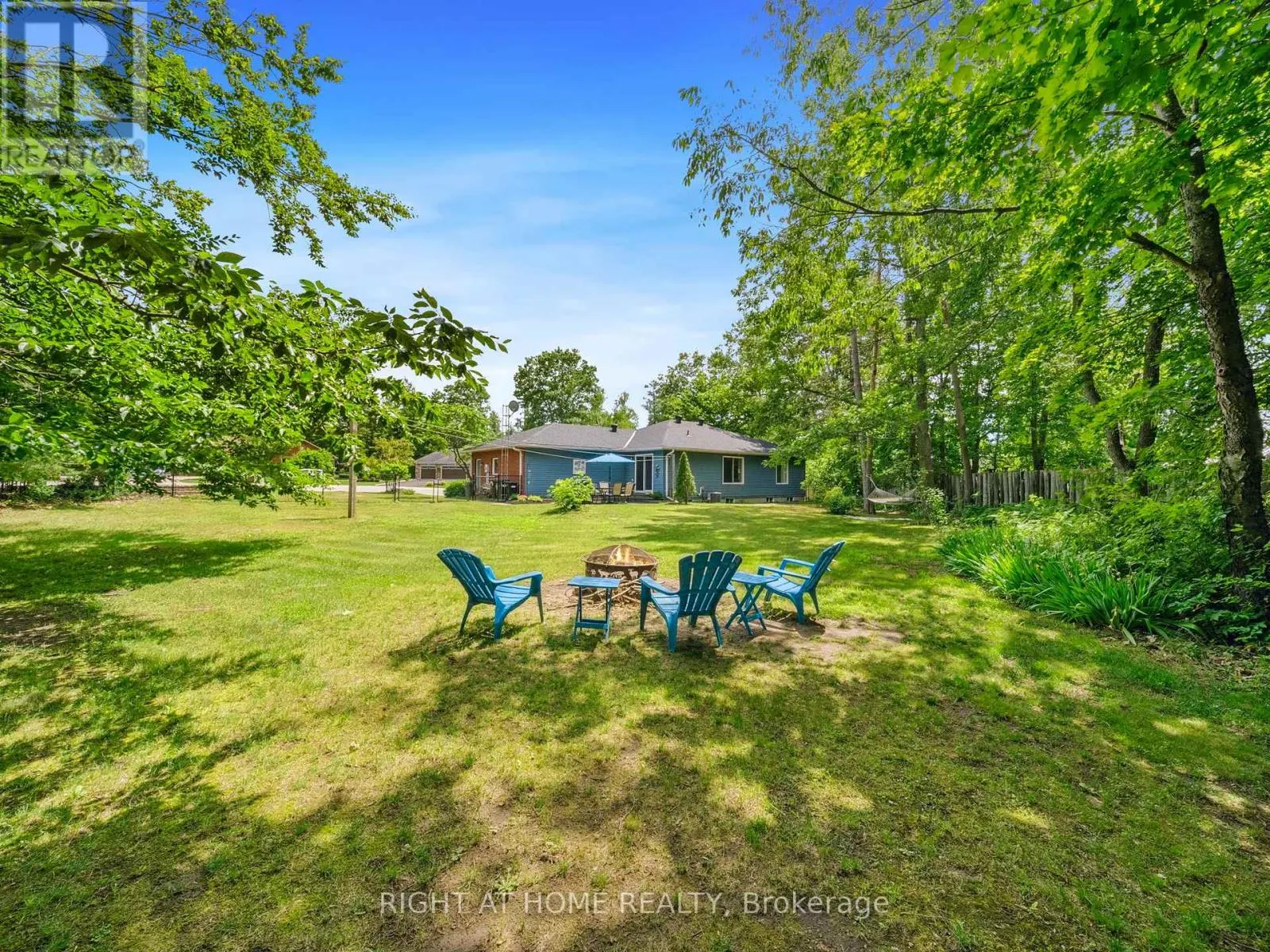 6 WENDEN COURT