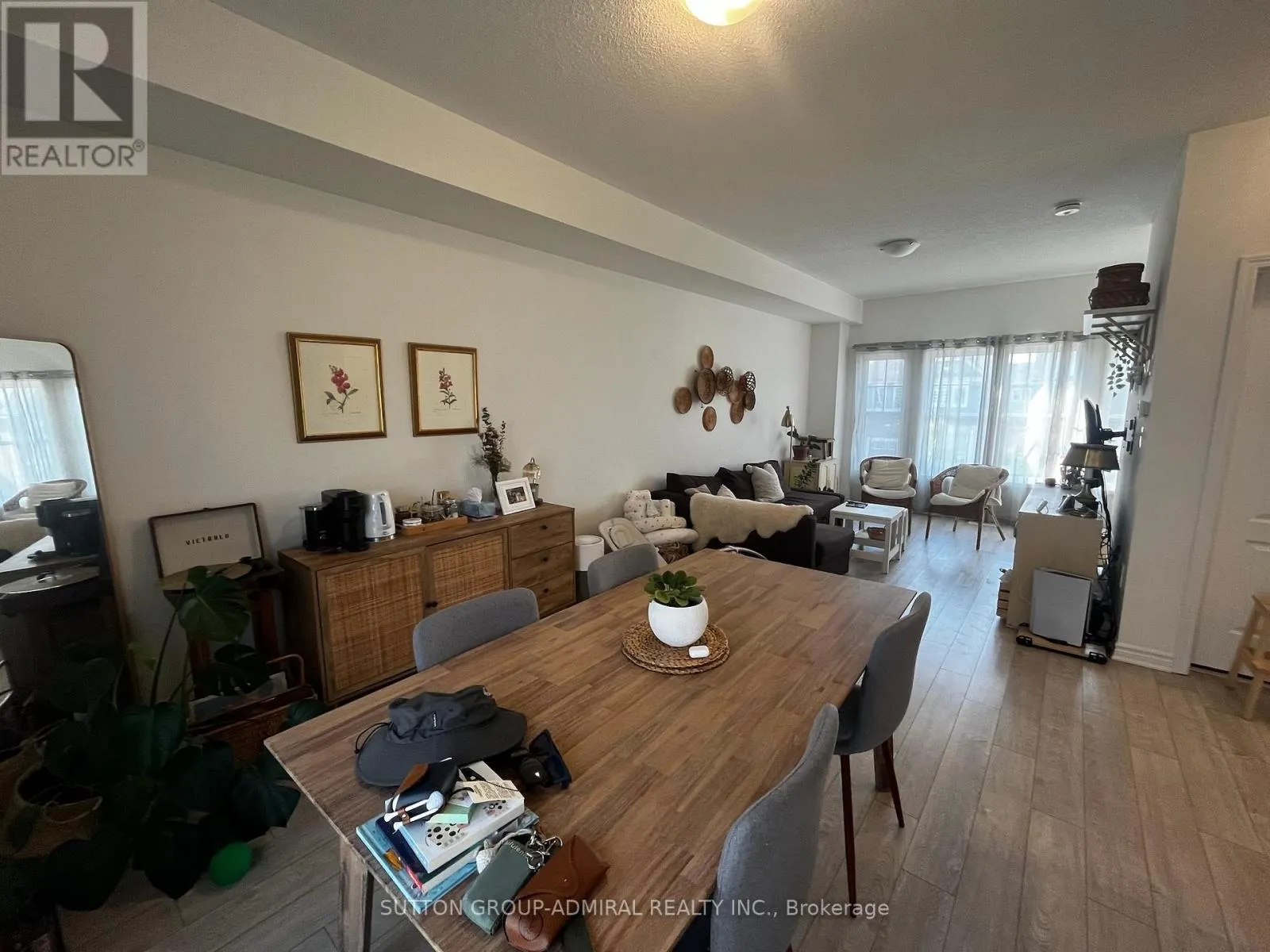 9 DUNES DRIVE