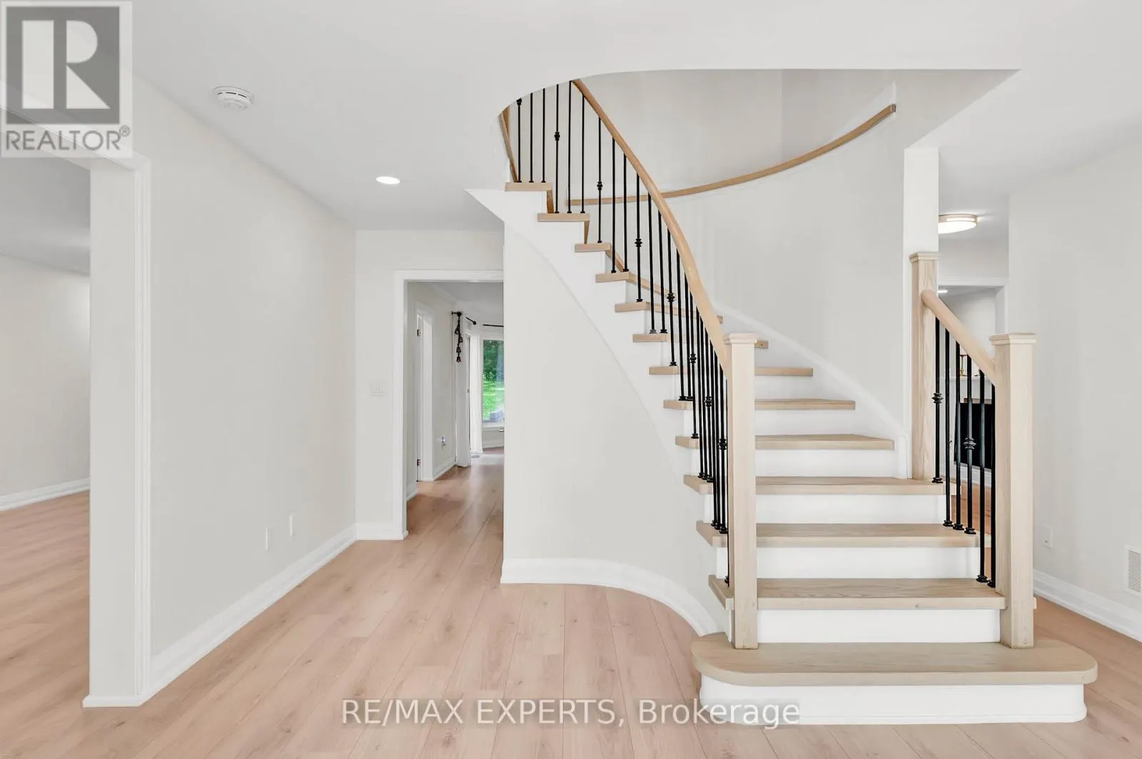 14 ALANA DRIVE